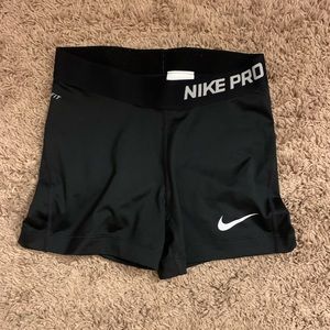 Nike pro compression short